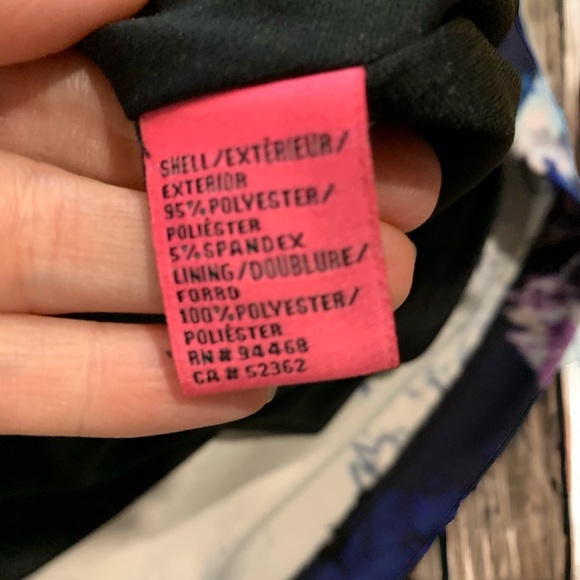 Like new Betsey Johnson dress - Picture 5 of 8